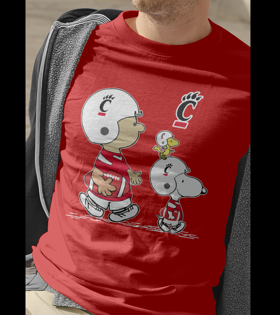 Cincinnati Bearcats Football Snoopy And Woodstock Game Day T-Shirt