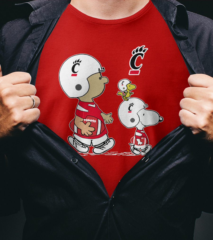 Cincinnati Bearcats Football Snoopy And Woodstock Game Day T-Shirt