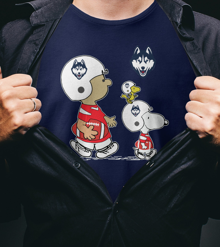 Connecticut Huskies Football Snoopy Woodstock Peanuts T-Shirt