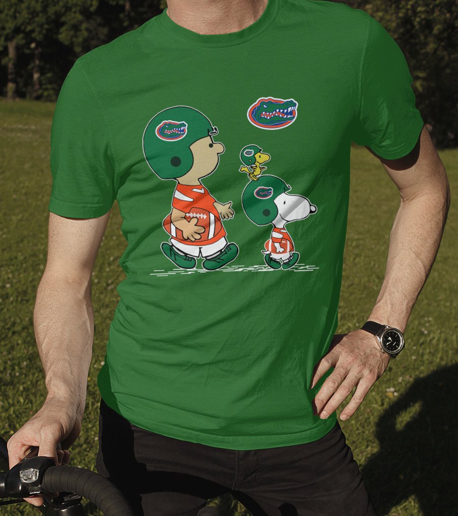 Florida Gators Snoopy And Woodstock Football Helmets T-Shirt