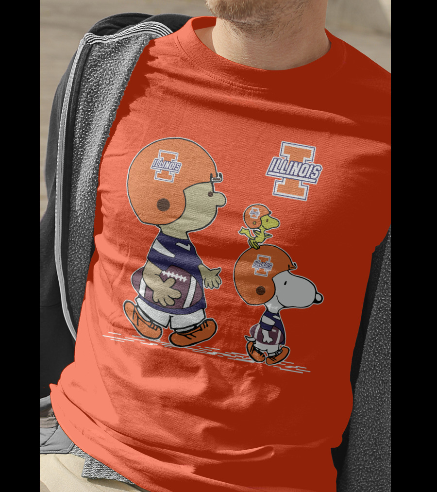 Illinois Fighting Illini Snoopy Woodstock Charlie Brown Football T-Shirt