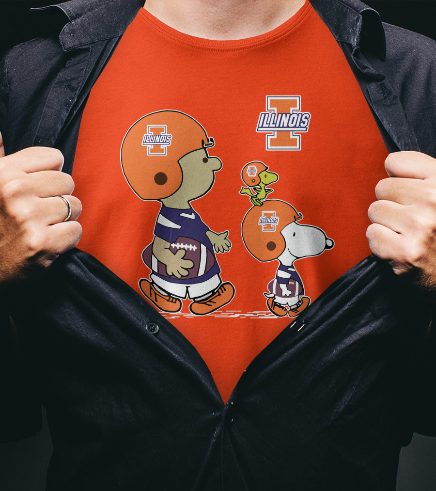 Illinois Fighting Illini Snoopy Woodstock Charlie Brown Football T-Shirt