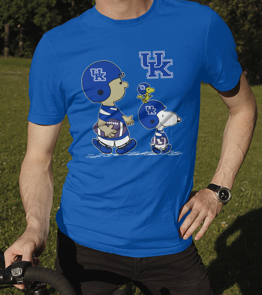 Kentucky Wildcats Snoopy Woodstock Uk Football Peanuts Characters T-Shirt