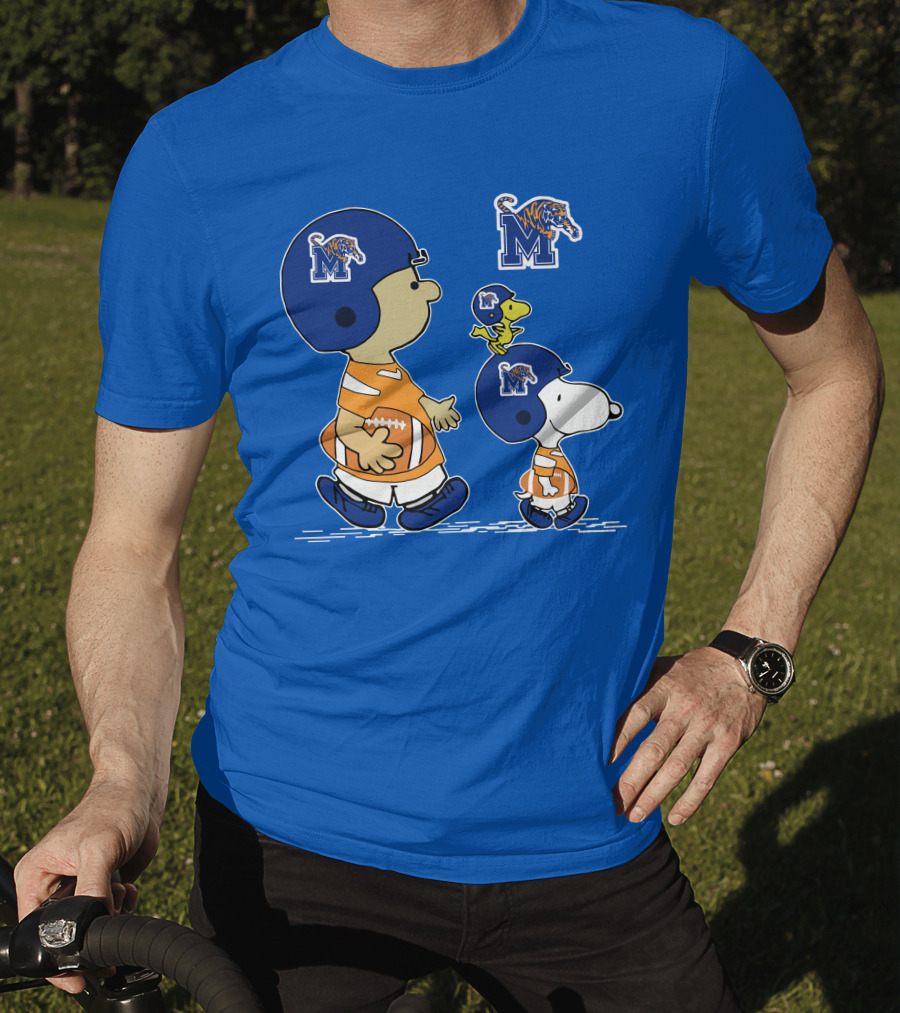 Memphis Tigers Snoopy Charlie Brown Woodstock Football Helmet T-Shirt