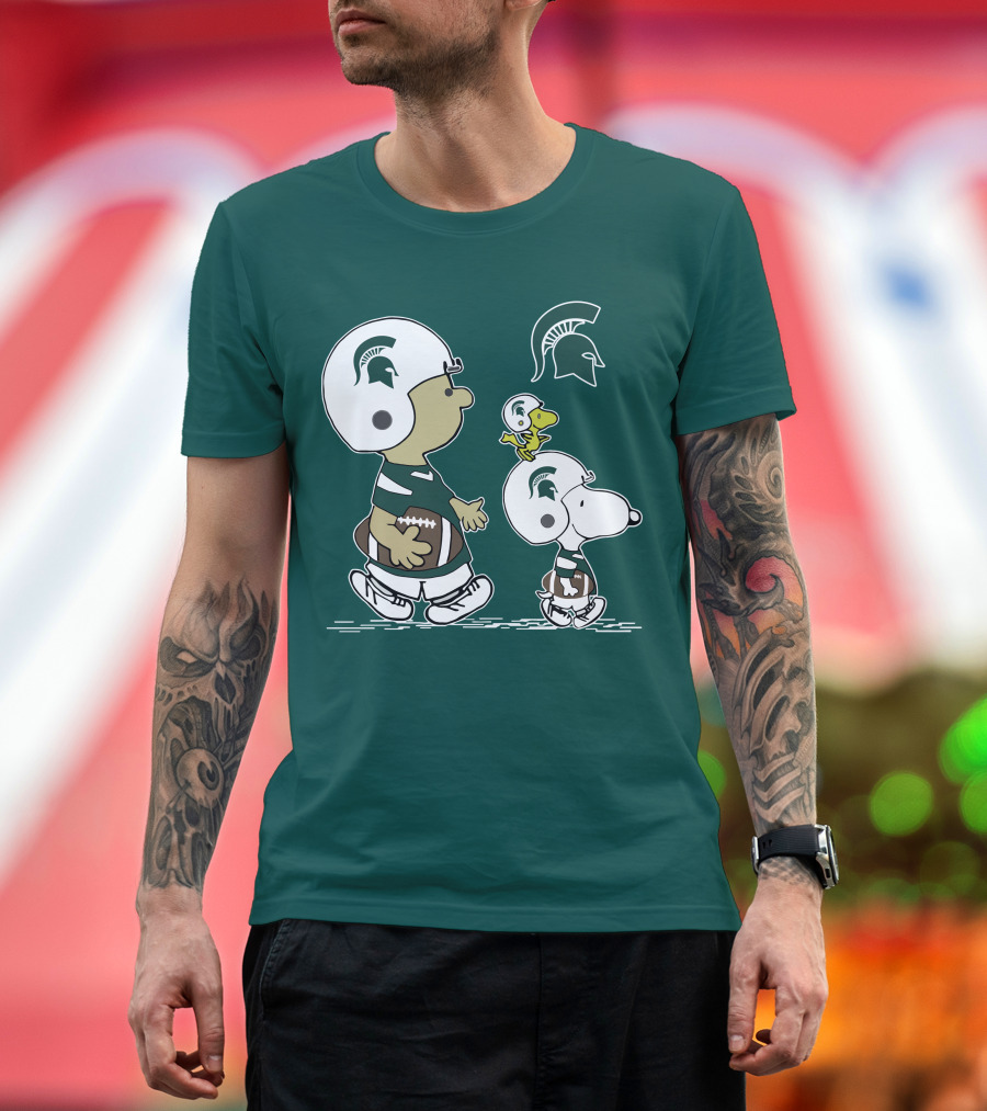 Michigan State Spartans Snoopy and Woodstock Football Gear T-Shirt