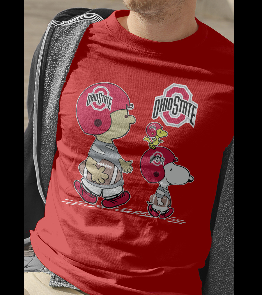 Ohio State Football Snoopy And Woodstock Peanuts Sports Gear T-Shirt