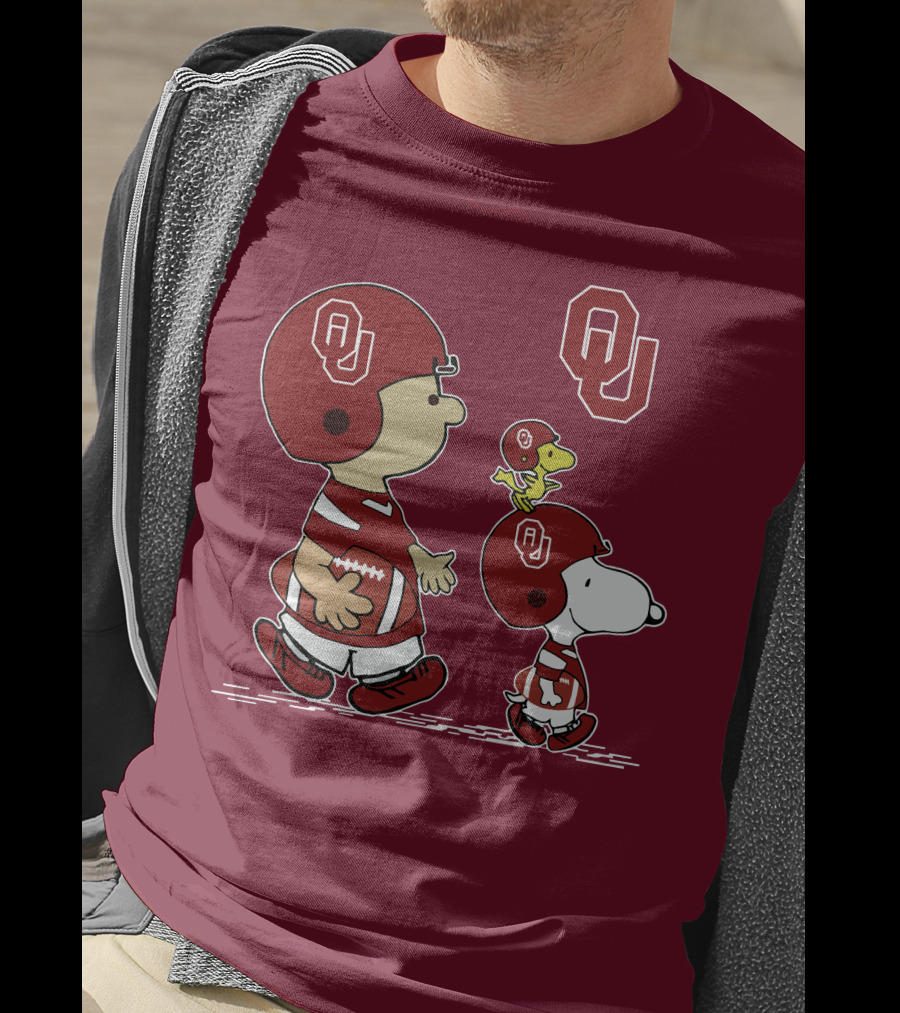Oklahoma Sooners Snoopy Woodstock Football Ou Team Spirit Peanuts Characters T-Shirt
