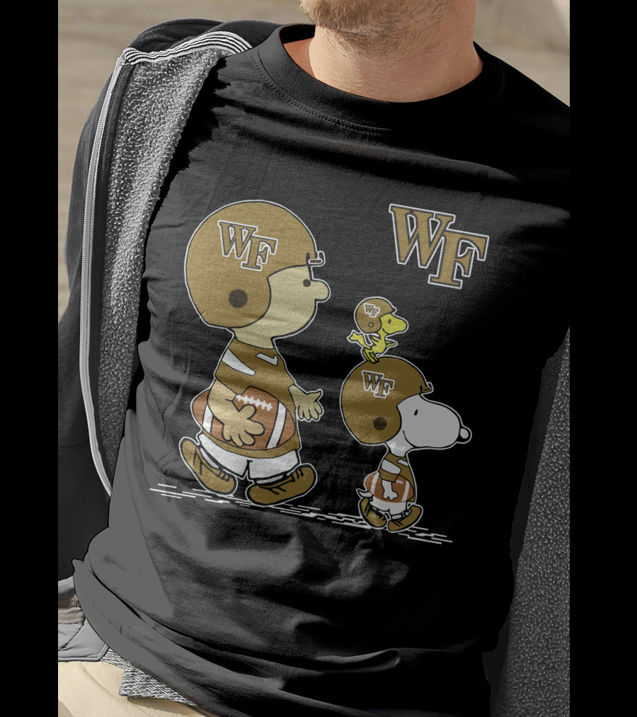 Wake Forest Demon Deacons Snoopy Woodstock T-Shirt