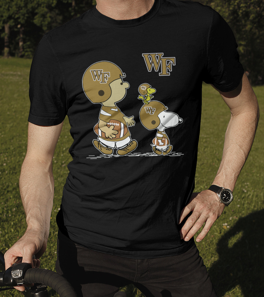Wake Forest Demon Deacons Snoopy Woodstock T-Shirt