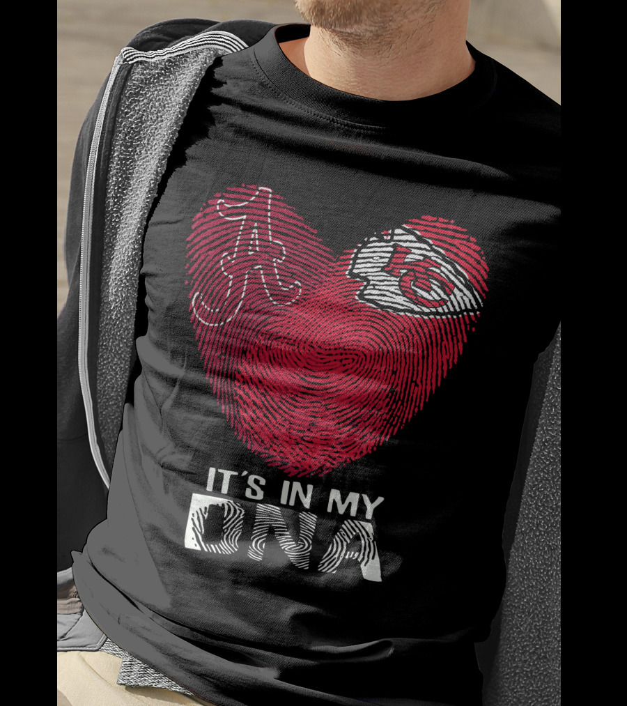 Alabama And Chiefs Heart Logo It's In My DNA Fingerprint T-Shirt