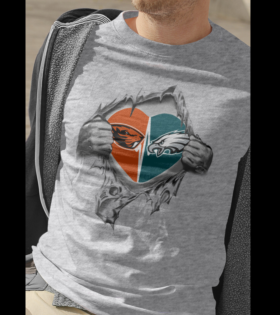 Eagles Beavers Love Divided Heart T-Shirt