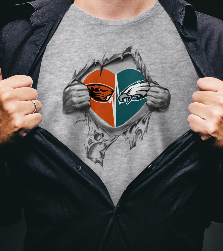 Eagles Beavers Love Divided Heart T-Shirt