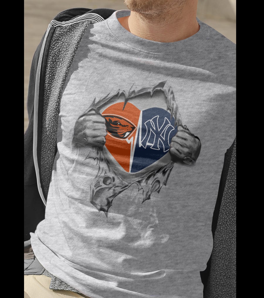 Yankees Beavers Heart Symbol With Logos In Tearing T-Shirt
