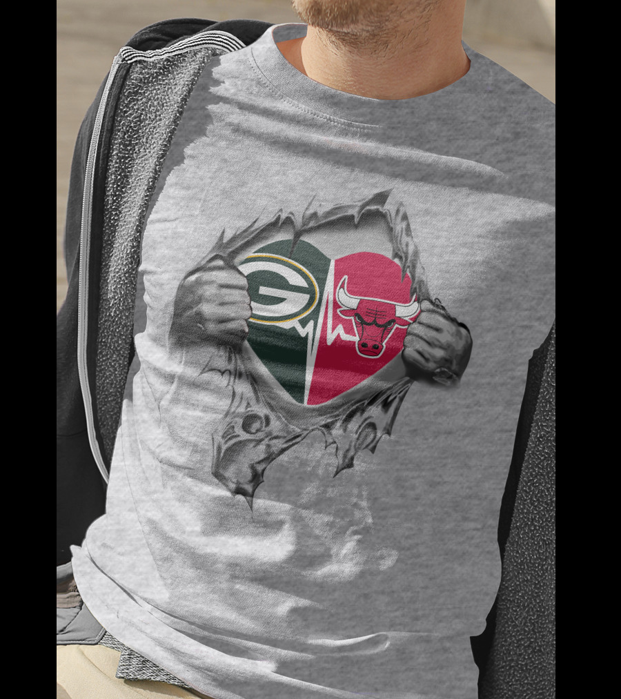 Green Bay Packers Chicago Bulls Heart Logo Fusion T-Shirt
