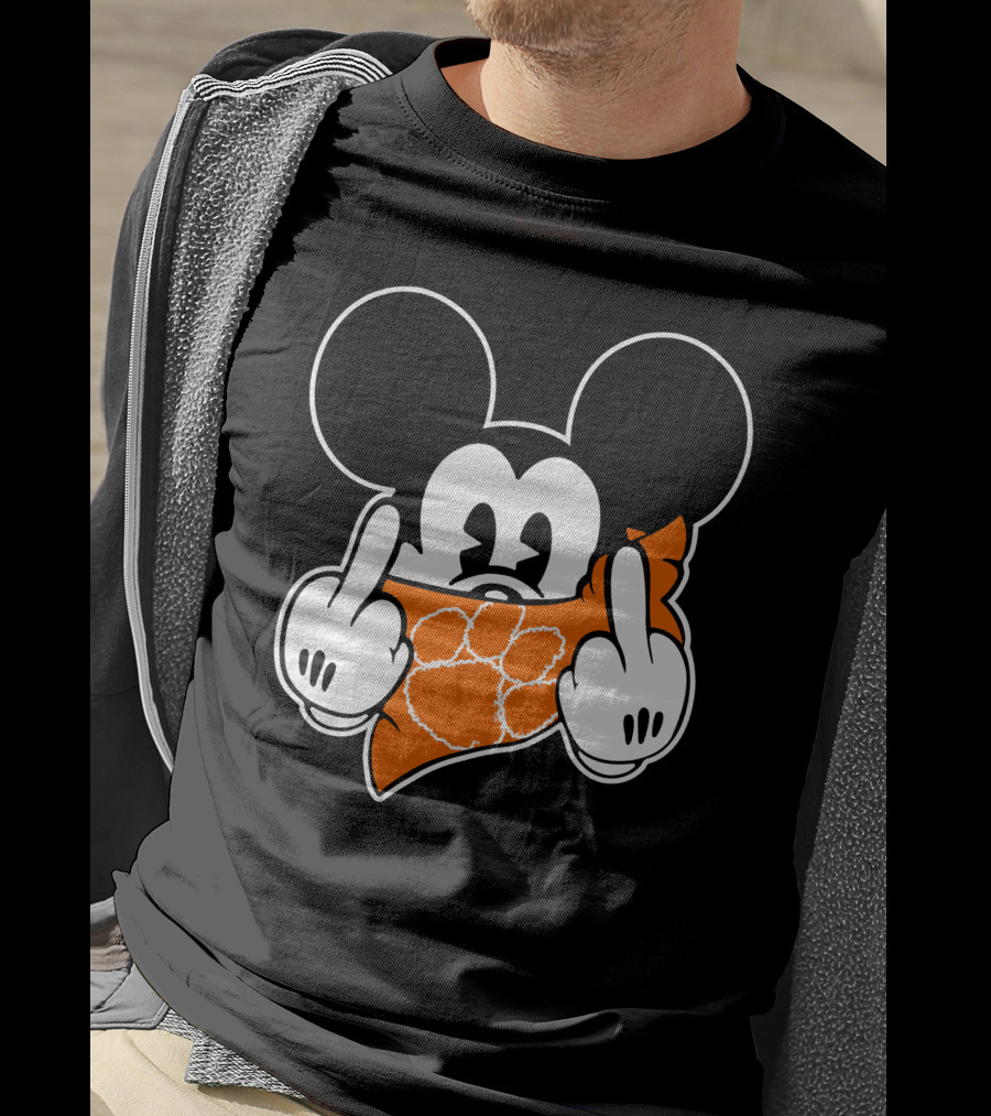 Clemson Tigers Mickey Mouse Face Mask Gesture T-Shirt