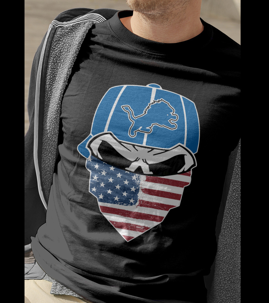 Detroit Lions Skull Bandana American Flag T-Shirt