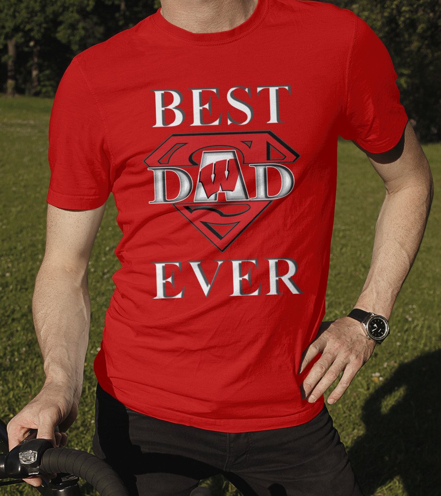Best Dad Ever Wisconsin Badgers Super Dad Shield T-Shirt