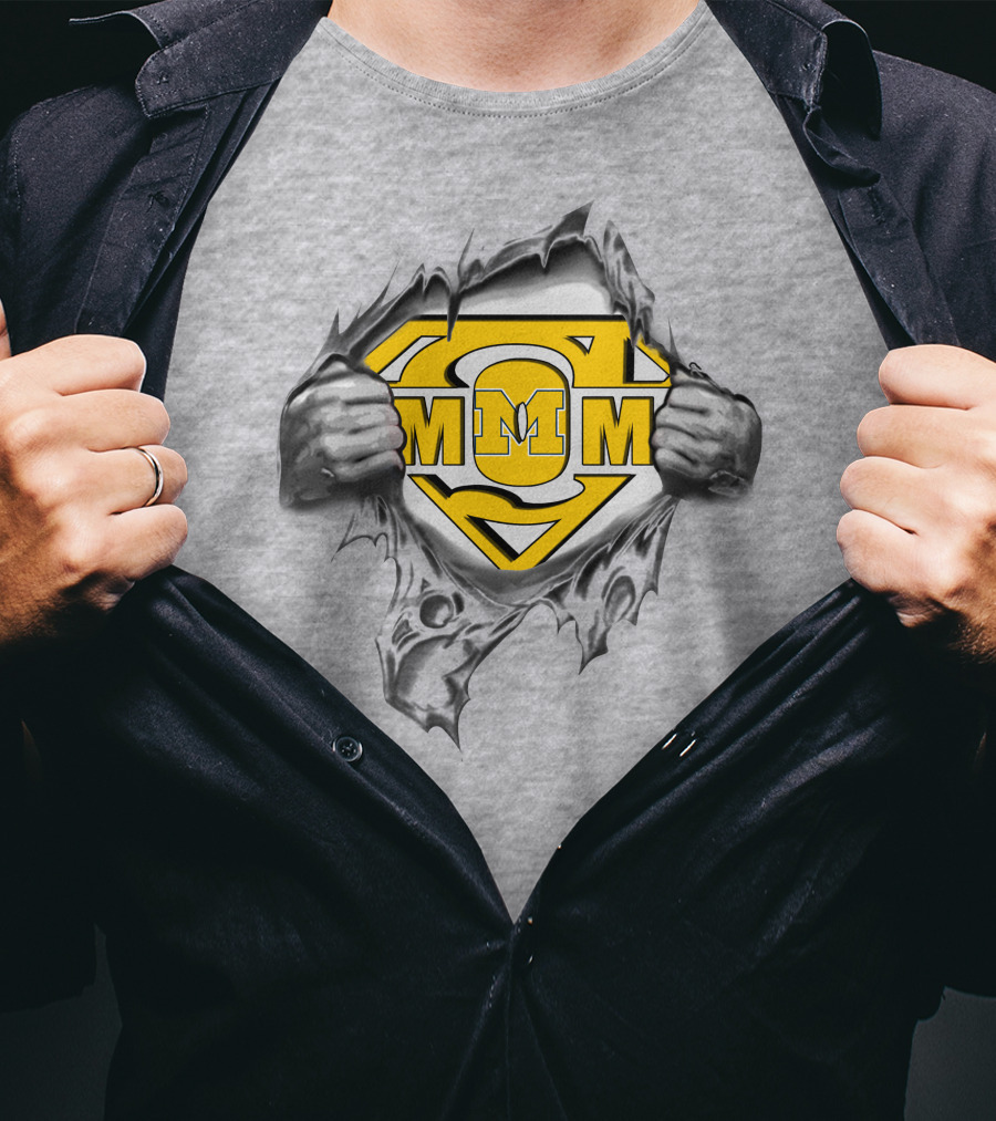 Michigan Super M University Mom T-Shirt