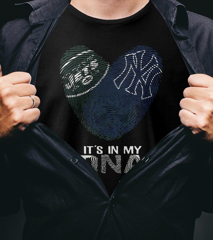 Jets Yankees Heart Fingerprint It's In My Dna T-Shirt