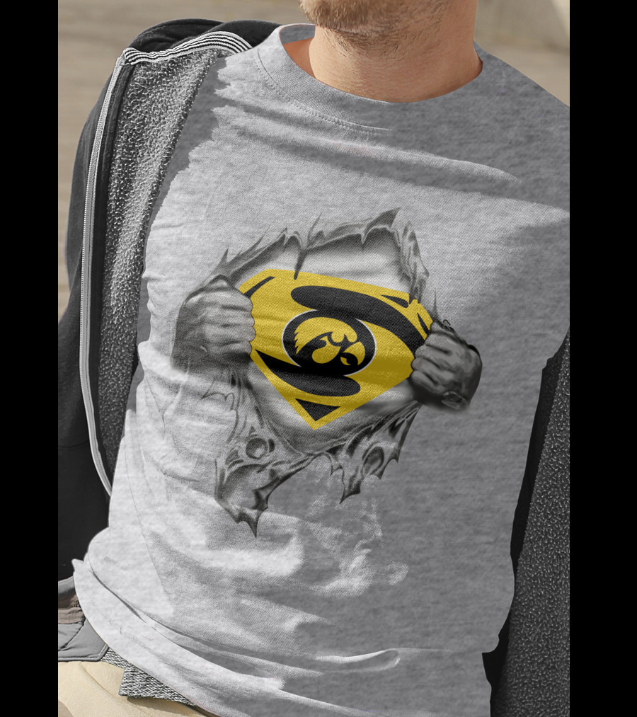 Iowa Hawkeyes Superman Logo Chest Rip T-Shirt