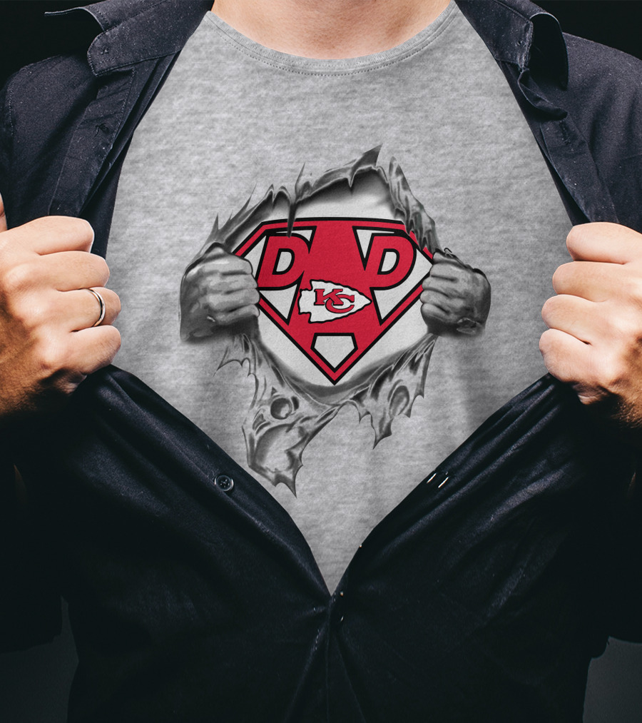 Kansas City Chiefs Super Dad Hero T-Shirt