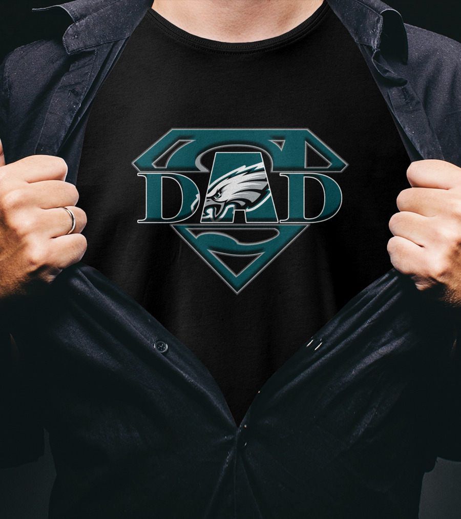 Eagles Super Dad Logo With Team Symbol In Shield T-Shirt