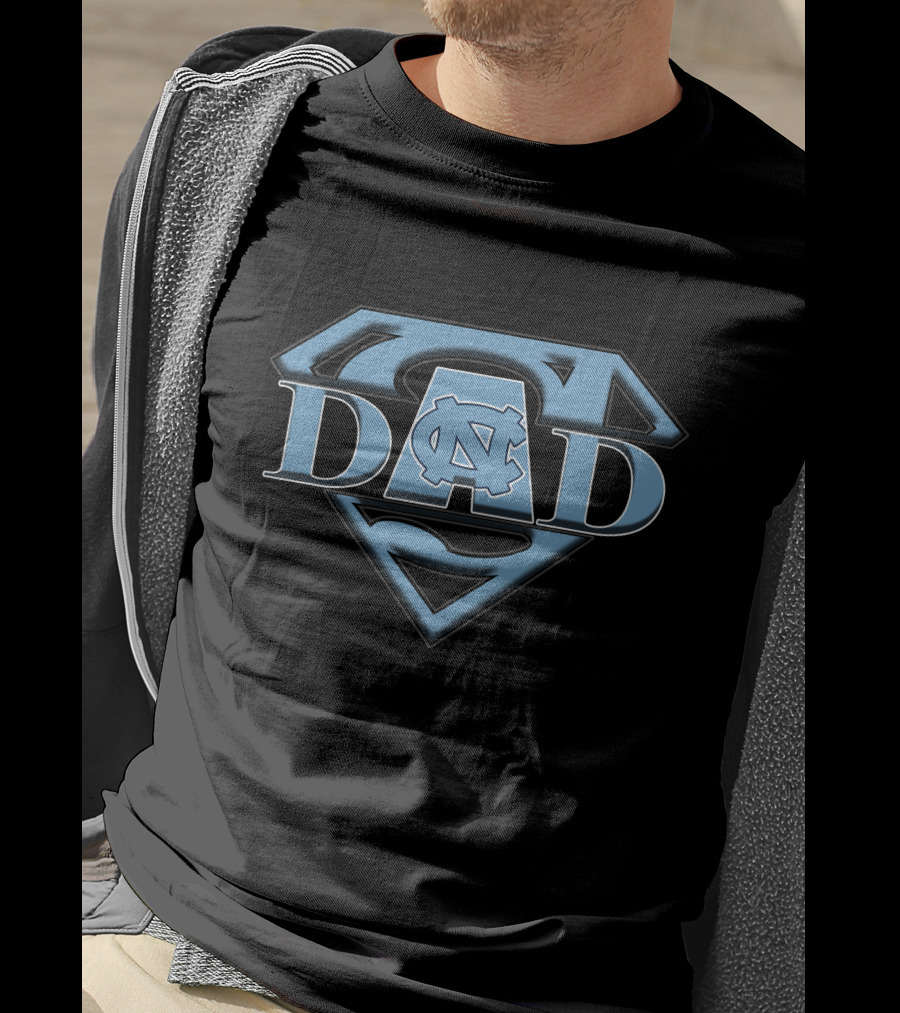 North Carolina Tar Heels Super Dad UNC Logo Superman Badge T-Shirt