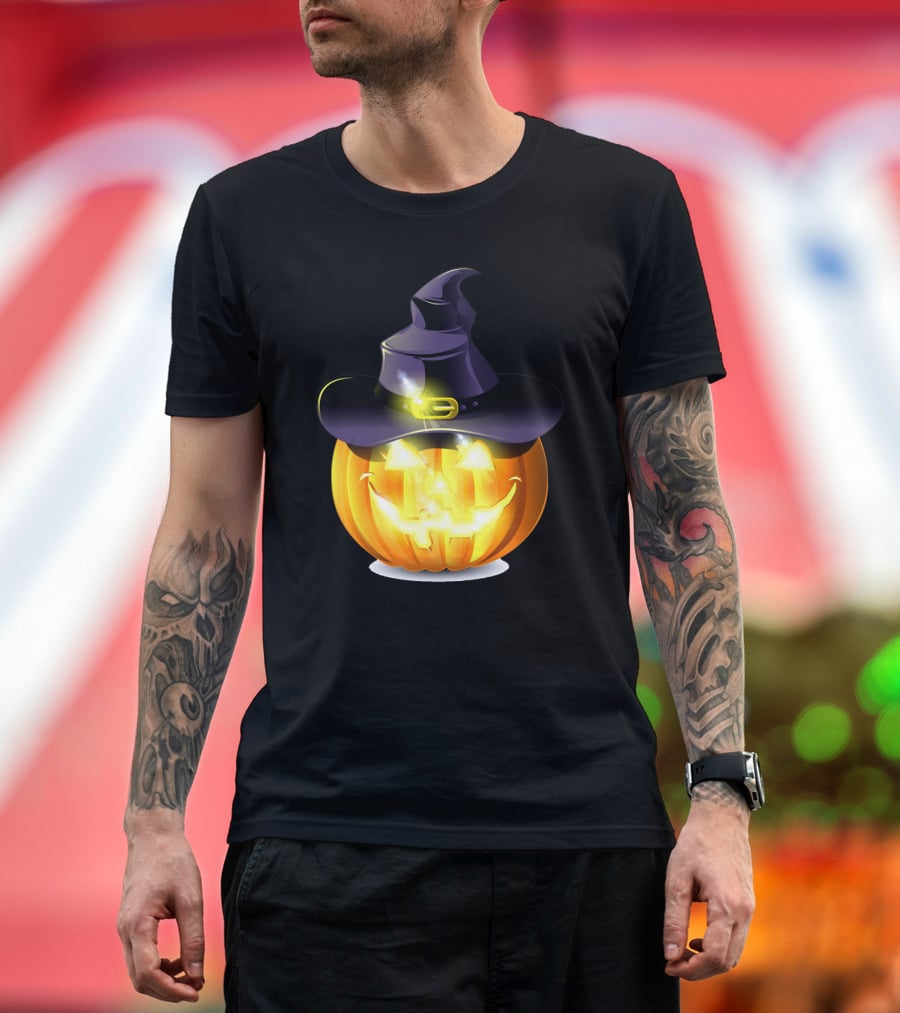 Halloween Pumpkin With Witch Hat And Glowing Smile T-Shirt