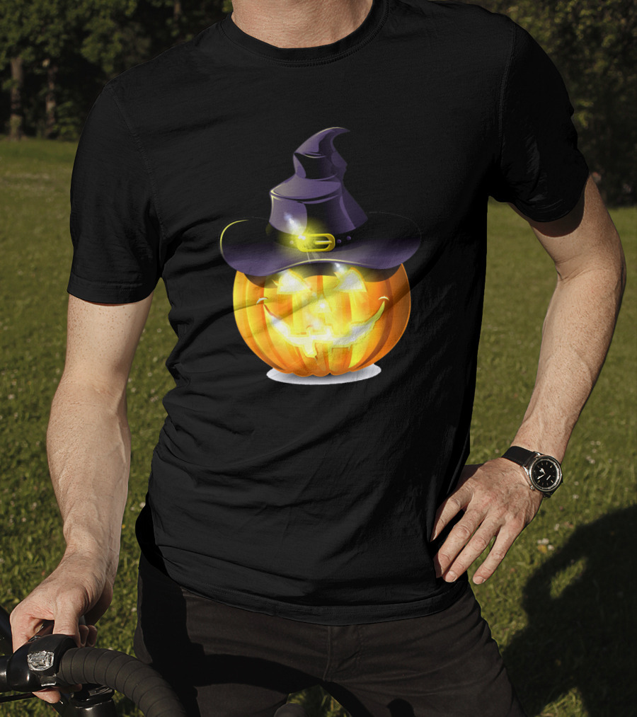 Halloween Pumpkin With Witch Hat And Glowing Smile T-Shirt