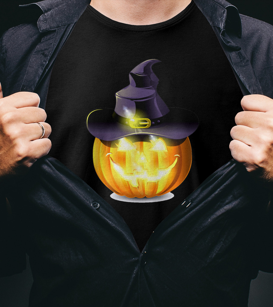 Halloween Pumpkin With Witch Hat And Glowing Smile T-Shirt