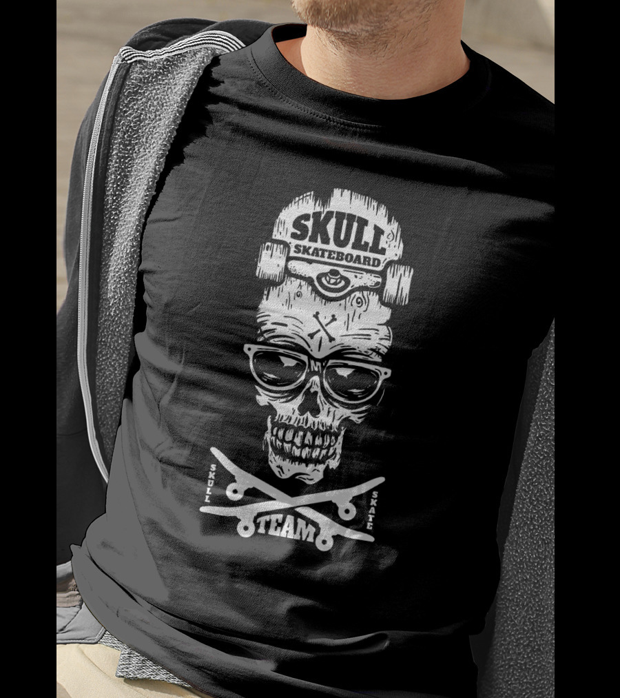 Skull Team Skateboard Halloween Skull Skate Skateboard T-Shirt