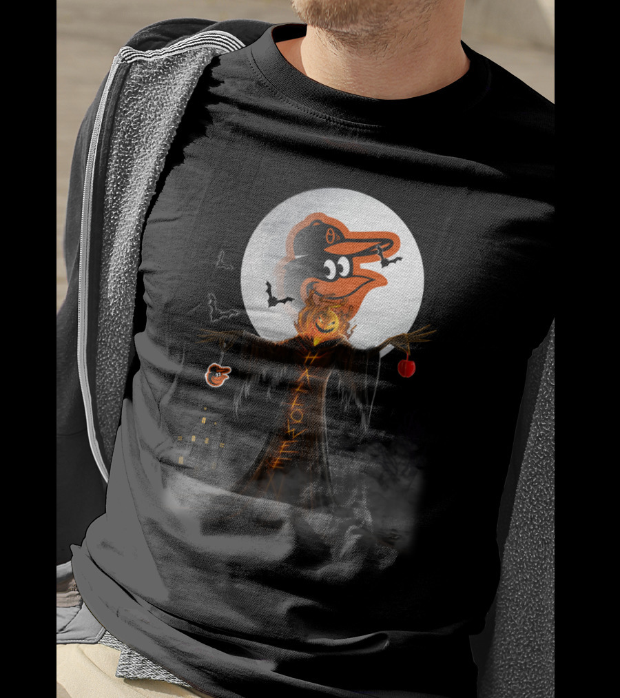 Halloween Baltimore Orioles Spooky Full Moon Scarecrow With Bats T-Shirt