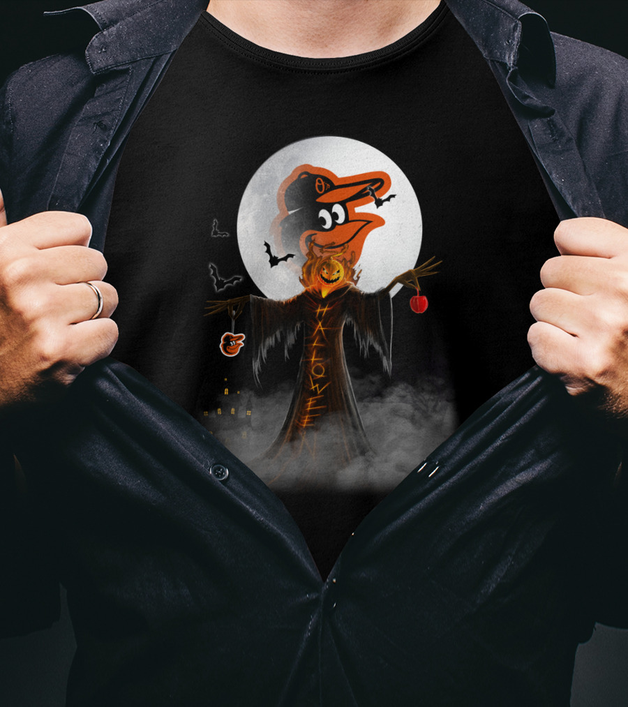 Halloween Baltimore Orioles Spooky Full Moon Scarecrow With Bats T-Shirt