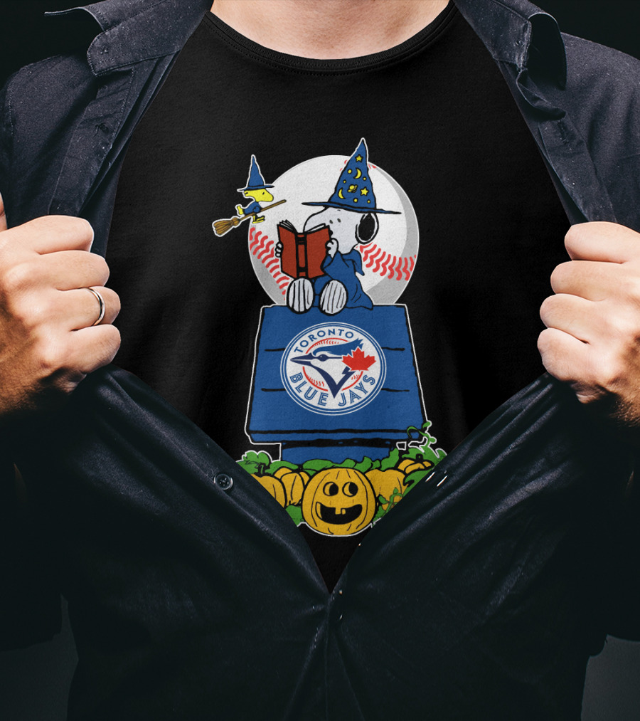 Toronto Blue Jays Halloween Peanuts Snoopy Witch Pumpkin T-Shirt