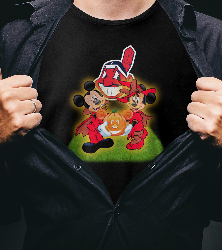 Mickey Minnie Halloween Cleveland Indians Pumpkin T-Shirt