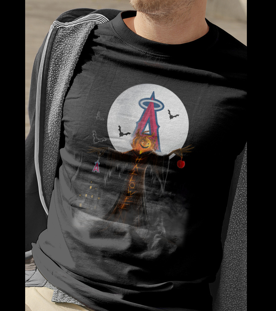 Los Angeles Angels Halloween Jack-O'-Lantern With Bats And Moon T-Shirt