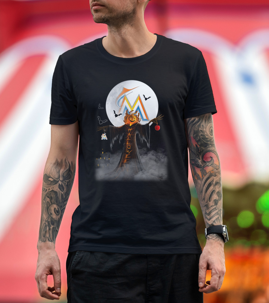 Halloween Miami Marlins Pumpkin Moon Bats And Haunted Castle T-Shirt