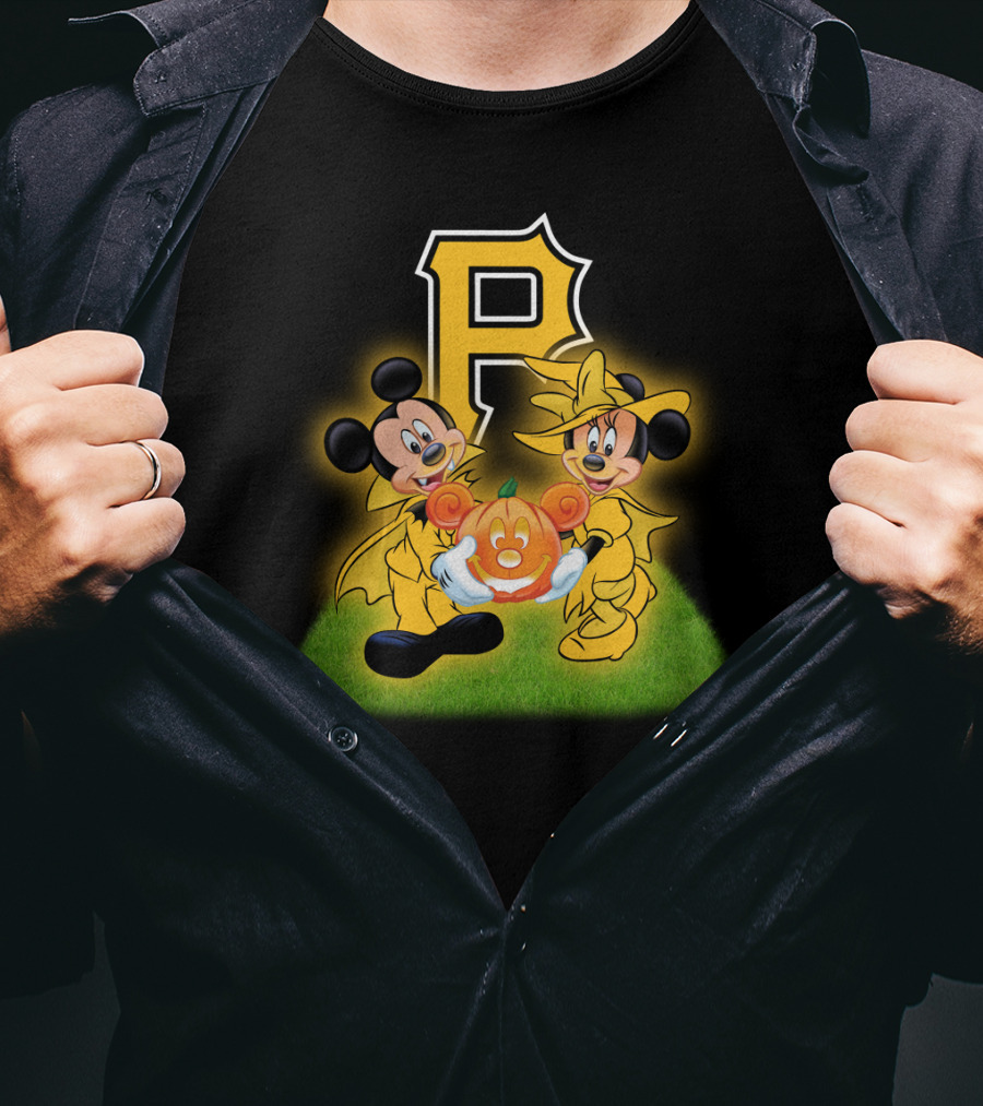 Pittsburgh Pirates Halloween Mickey And Minnie With Pumpkin T-Shirt