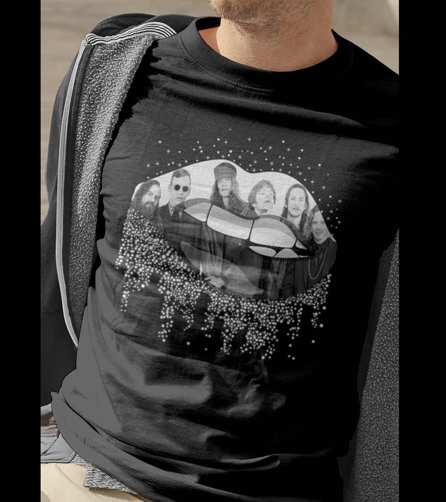 Cage The Elephant Sparkling Lips Band Members Photomontage T-Shirt
