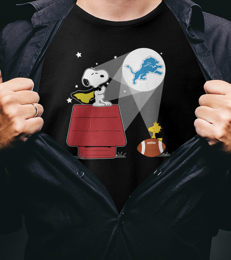 Snoopy Woodstock Moonlight Detroit Lions Football T-Shirt