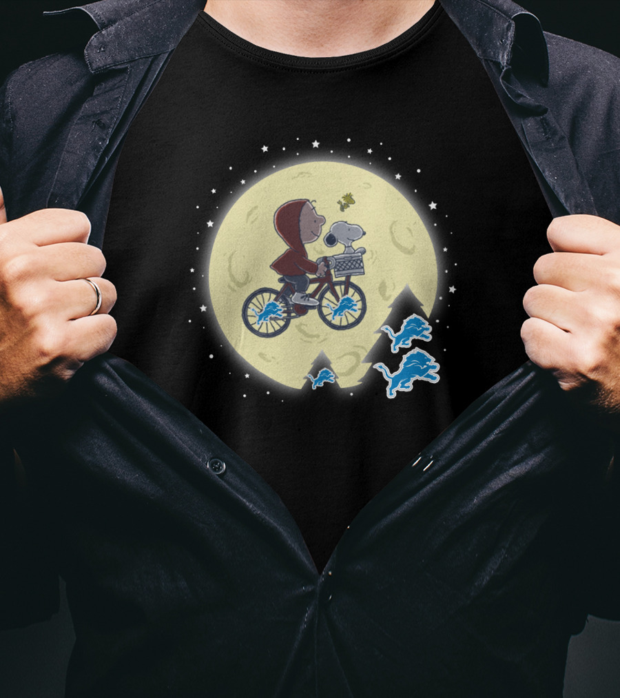 Halloween Detroit Lions Moonlit Bicycle Ride Peanuts Crossover T-Shirt