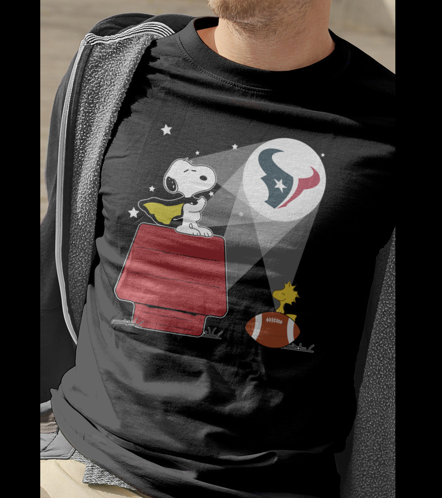 Snoopy And Woodstock With Football Under Houston Texans T-Shirt