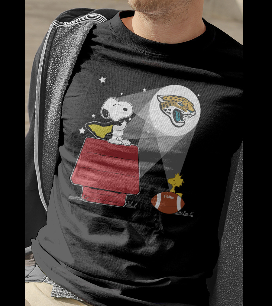 Snoopy And Woodstock Jacksonville Jaguars Football Beagle Moonlight Beam T-Shirt