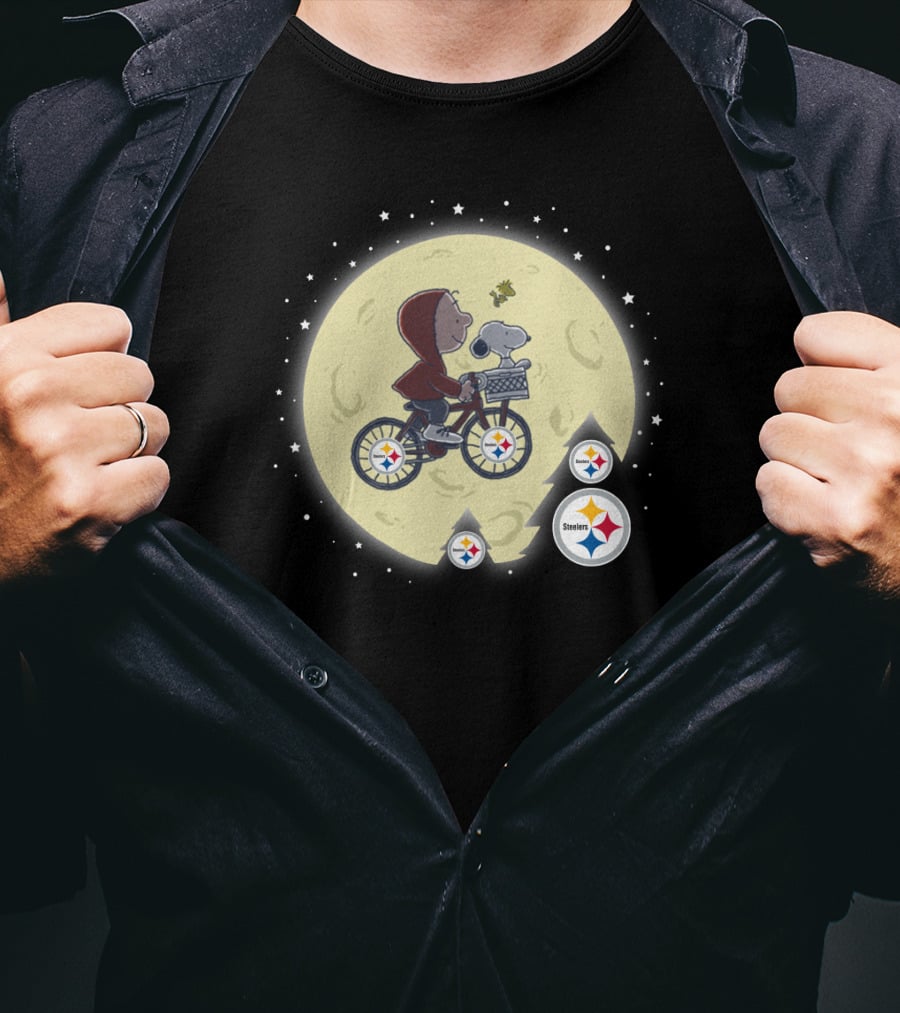 Pittsburgh Steelers Halloween Moon Bicycle Ride T-Shirt