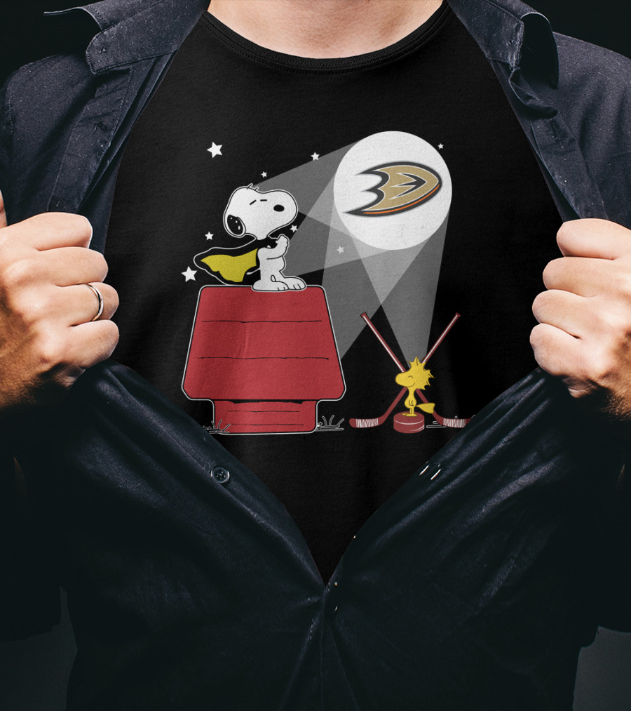 Anaheim Ducks Snoopy Woodstock Hockey Spotlight T-Shirt