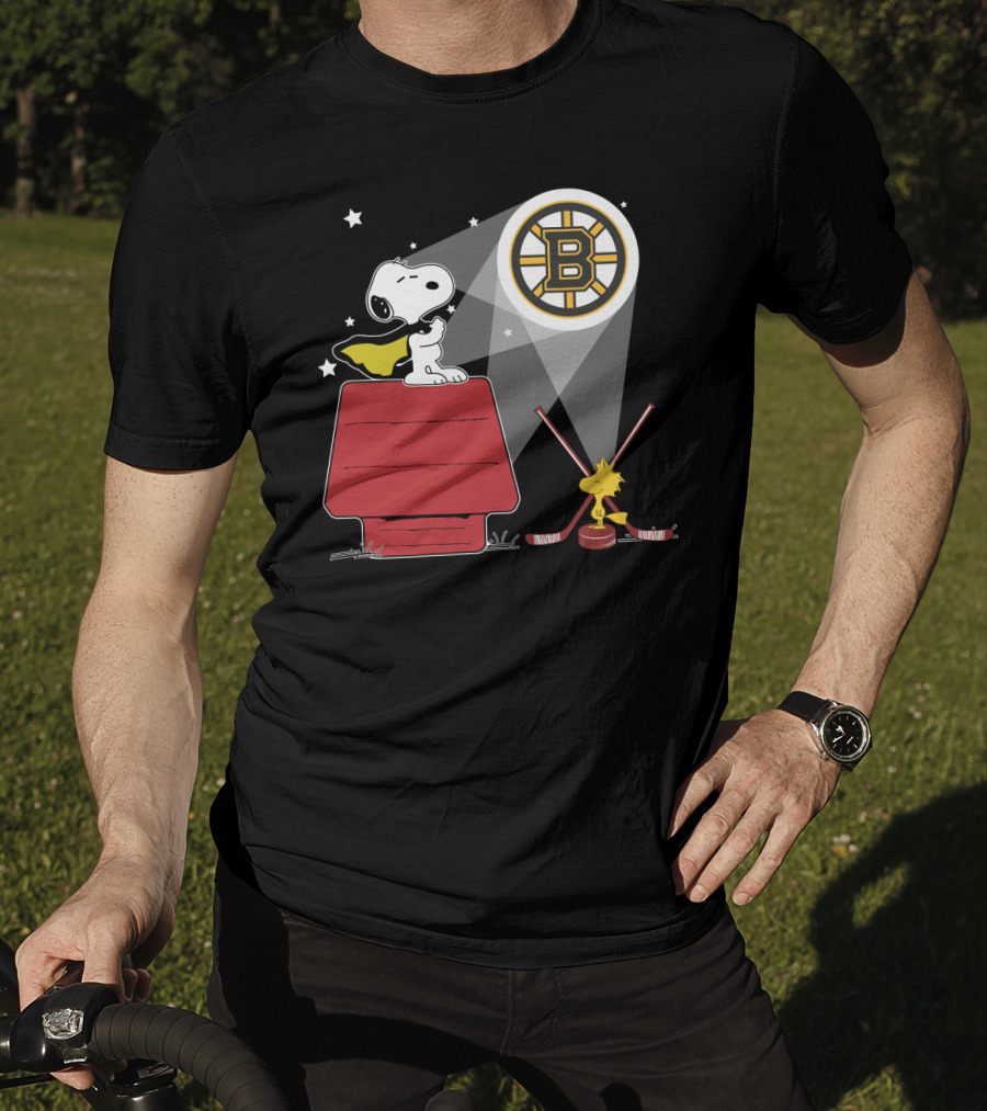 Boston Bruins Snoopy And Woodstock Lighthouse House T-Shirt