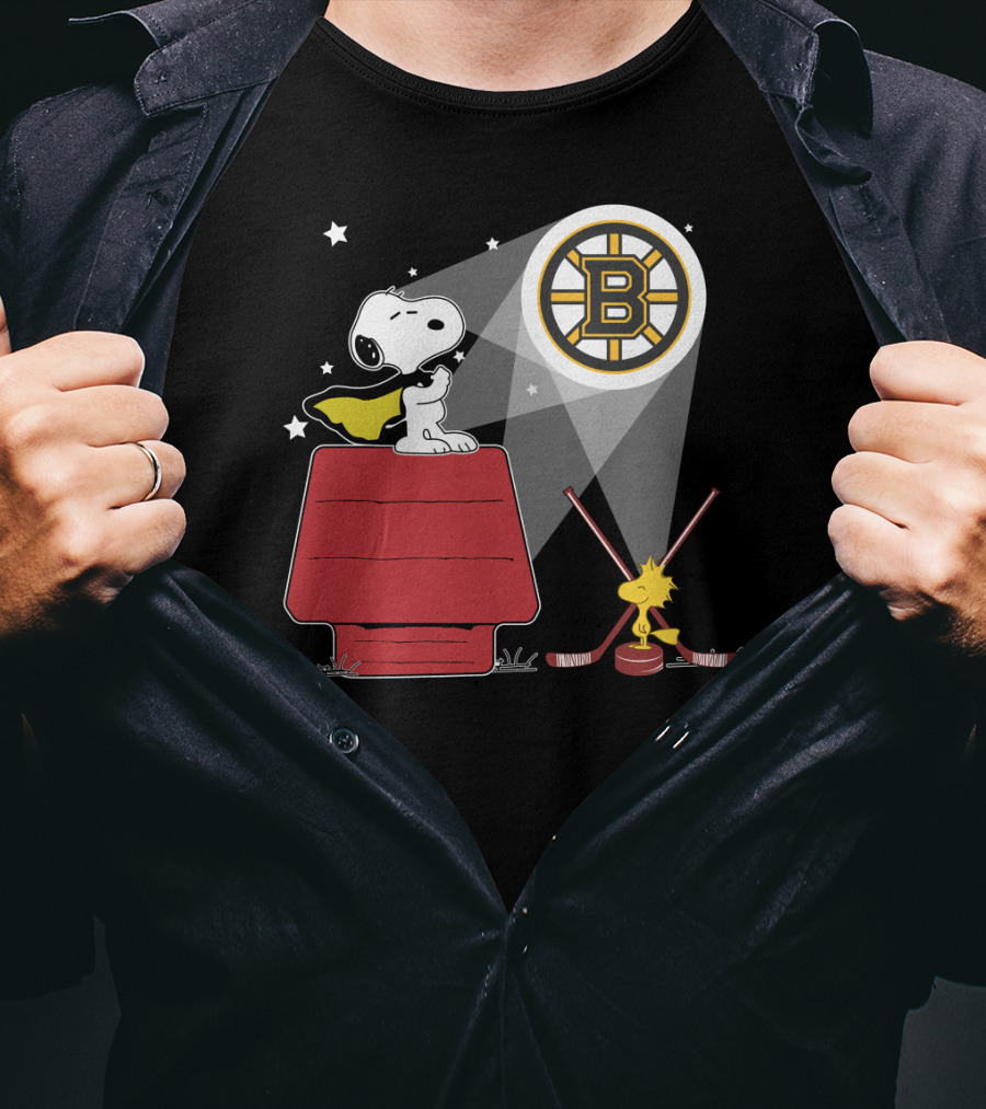 Boston Bruins Snoopy And Woodstock Lighthouse House T-Shirt
