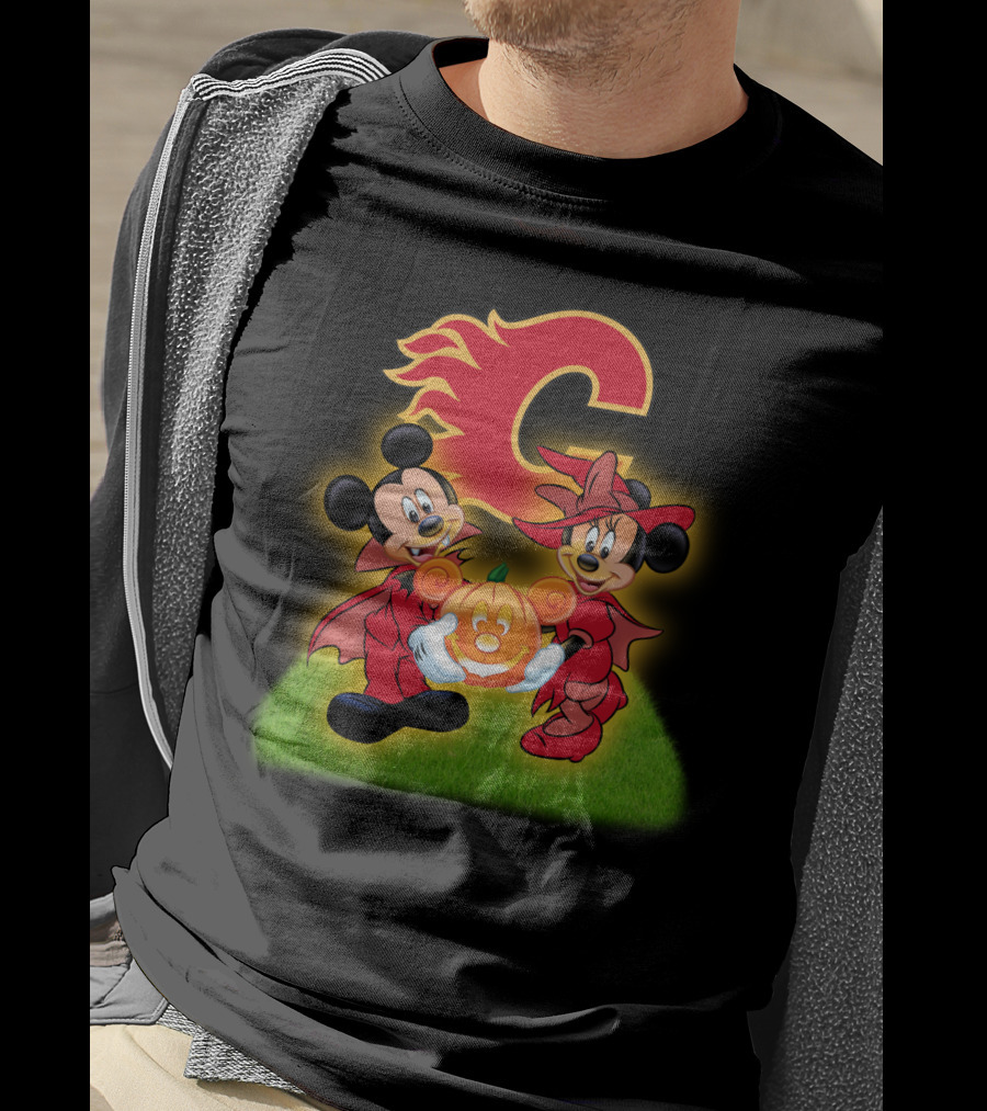 Calgary Flames Mickey And Minnie Halloween Pumpkin T-Shirt