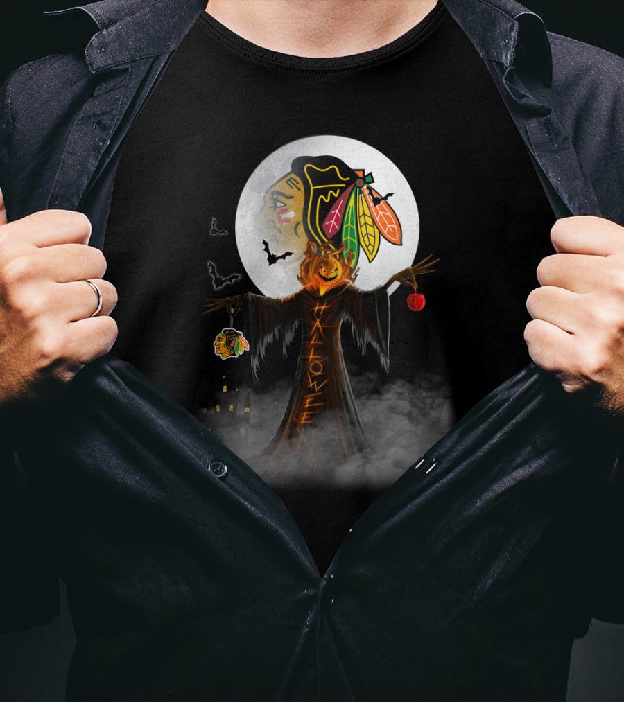 Halloween Chicago Blackhawks Moonlit Pumpkin Scarecrow Bats T-Shirt