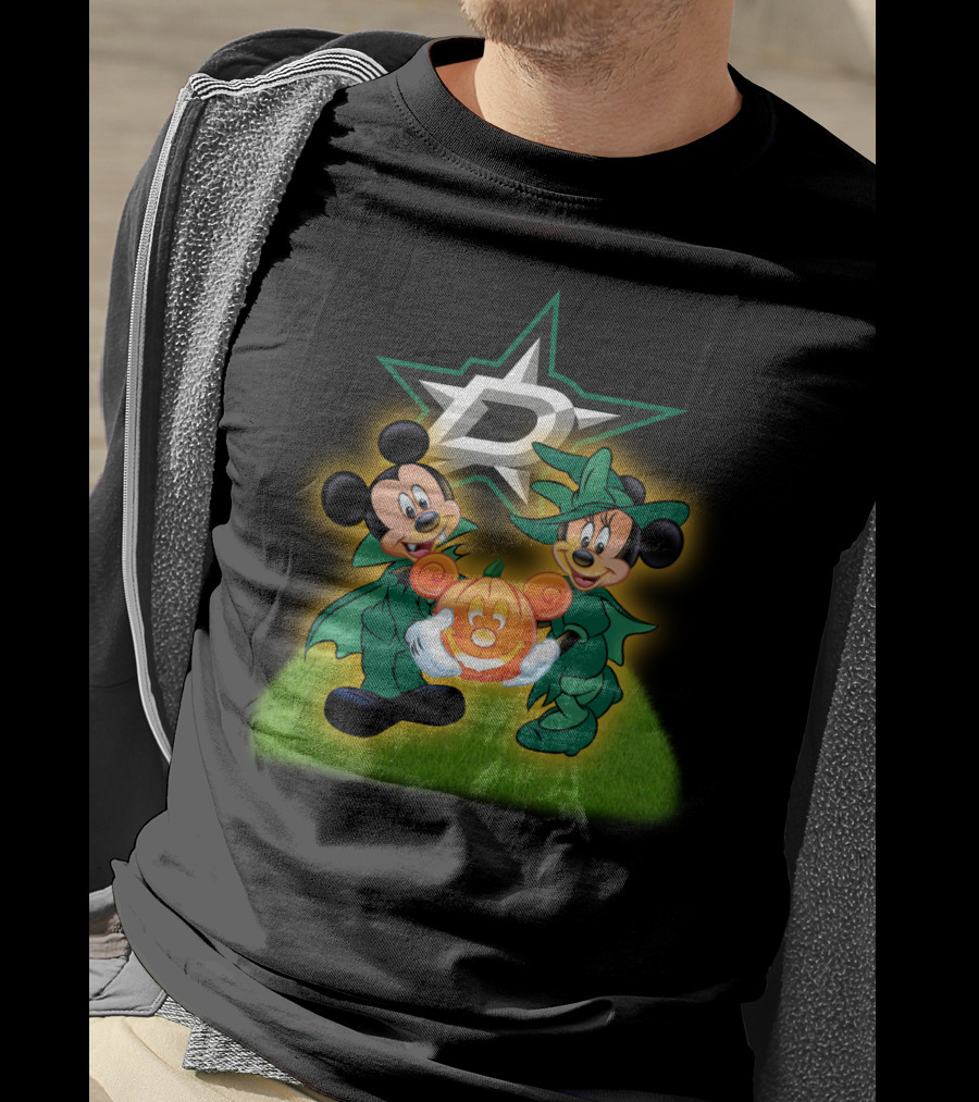 Dallas Stars Halloween Mickey And Minnie With Pumpkin On Grass Background T-Shirt